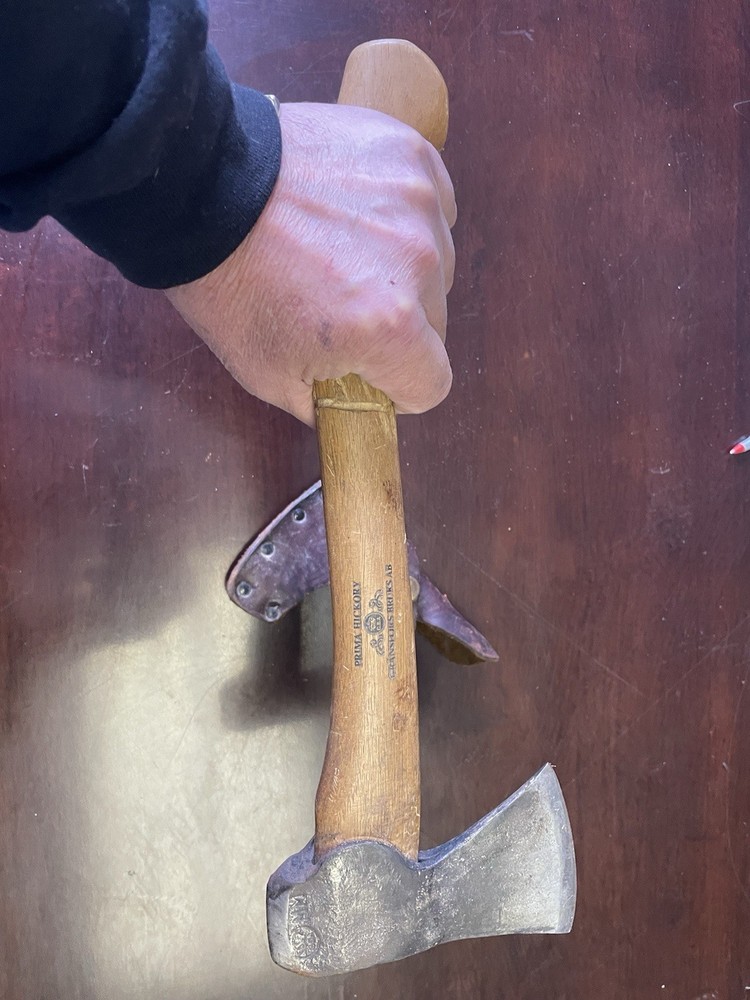 gransfors bruks AB axe with sheath