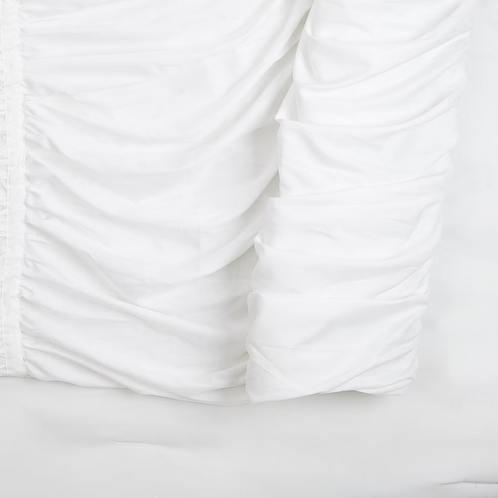Modern Heirloom Full/Queen Comforter White
