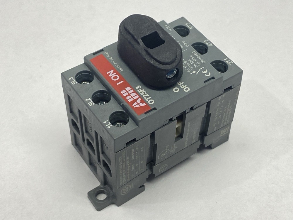 ABB OT25F3 Disconnect Switch 3-Pole 30A 600V
