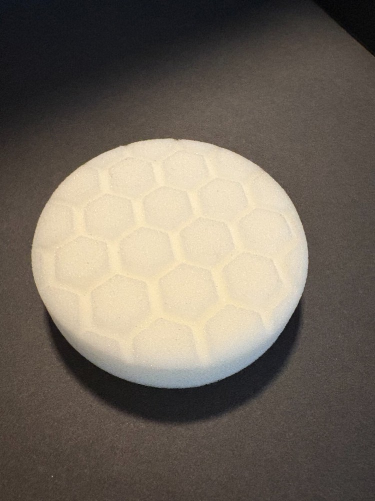 HEX LOGIC LIGHT MEDIUM POLISHING PAD WHITE 4 INCH