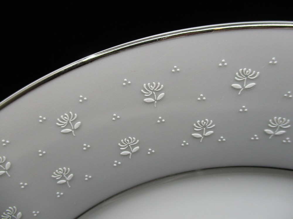 NORITAKE ASHLEY DINNER PLATE - 10 3/8" 0404E