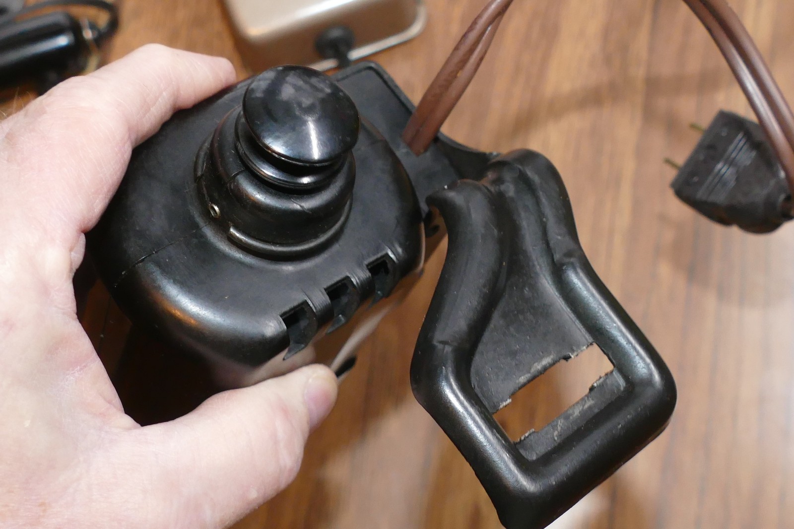 Singer Sewing Machine Motor BY 8-7, Light, Pedal - Tested Works