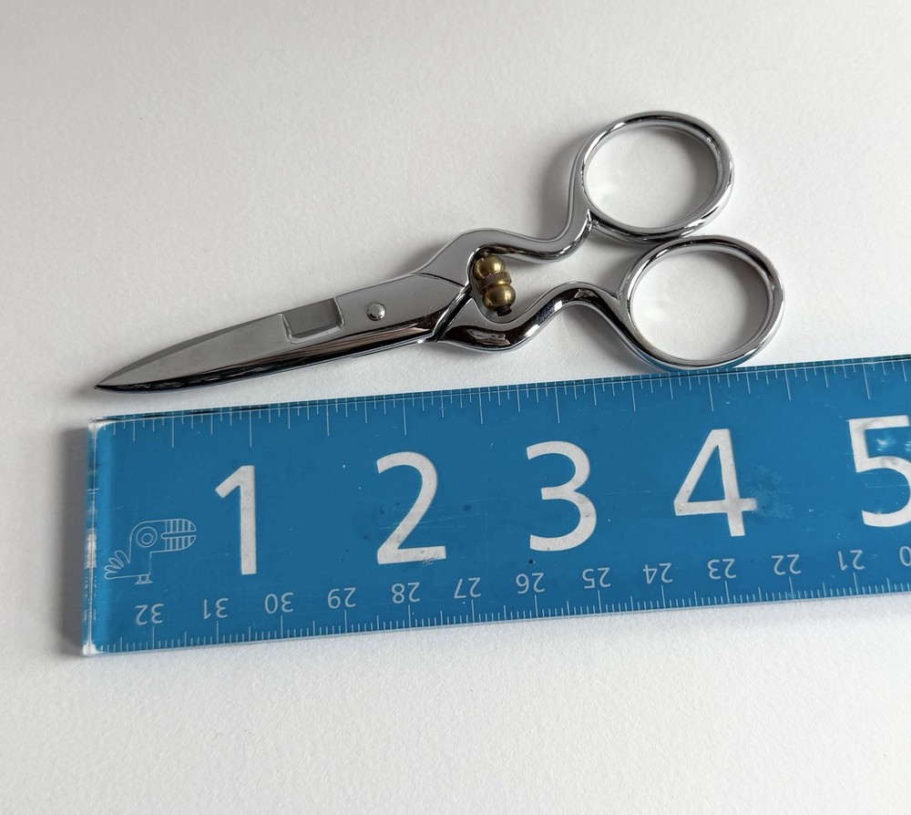 Gingher Buttonhole Scissors Model G-BH