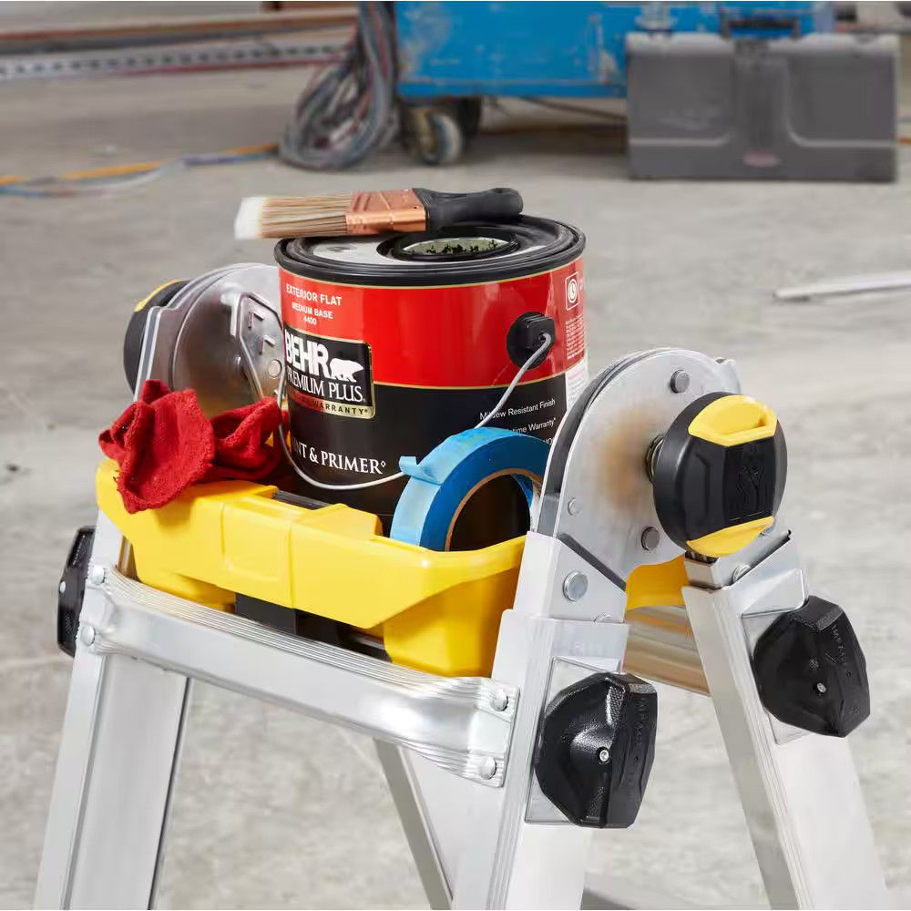 Removable Project Bucket for Gorilla Ladders