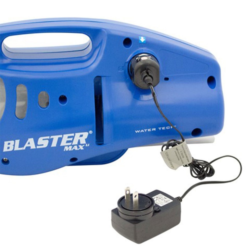 Water Tech Pool Blaster MAX Handheld Battery Swimming Pool/Spa Vacuum Cleaner
