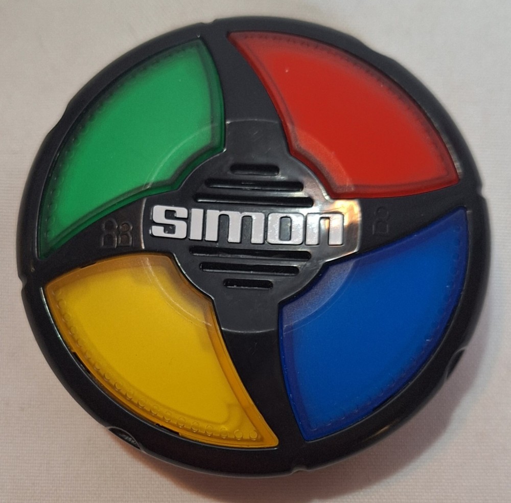 HandHeld Simon Memory Small Mini Electronic Game Hasbro 3.5" Tested