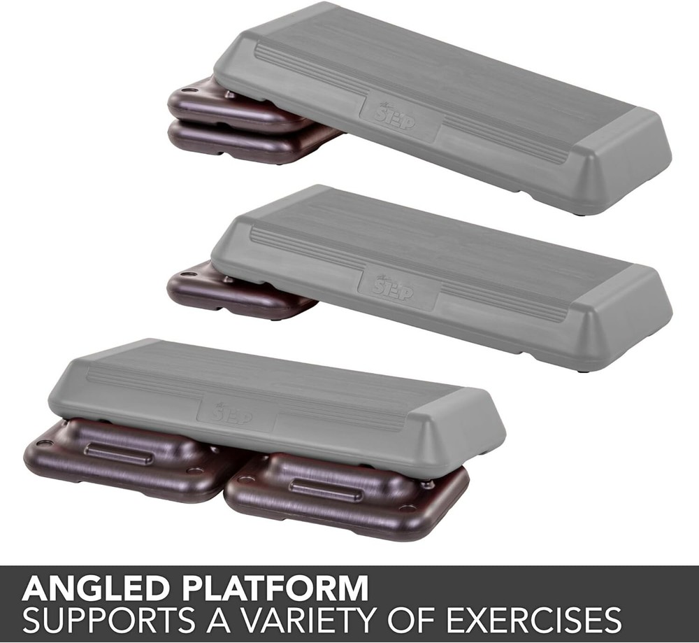 Adjustable Circuit Size Aerobic Step Platform with 2 Risers for Home Workouts