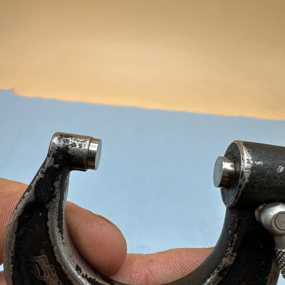 Lufkin 0-1” Locking Outside Micrometer No. 1961 *owners Marks