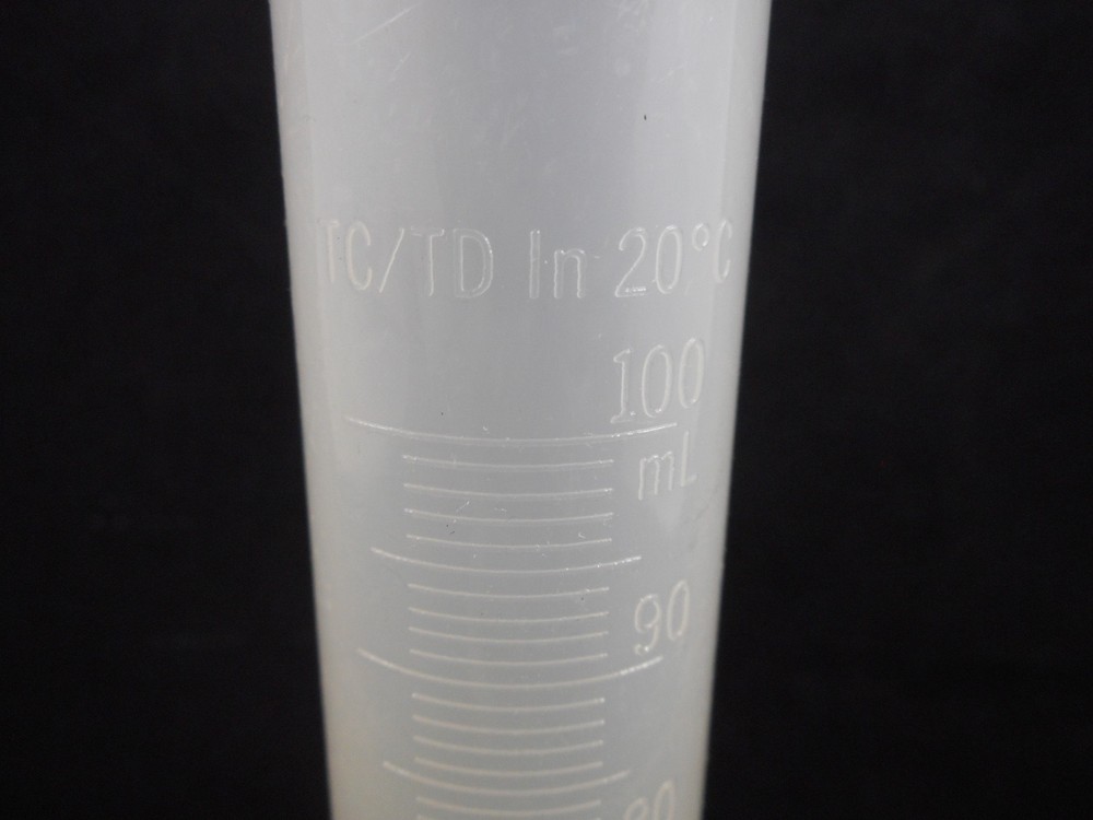 Laboratory Plastic PP Polypropylene 100mL Single Scale Graduated Cylinder