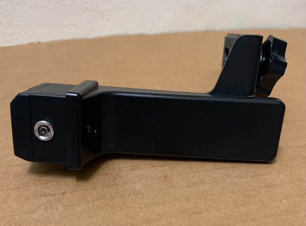 Konica Flash Synchronizer Bracket part for digital camera slave for MR-70