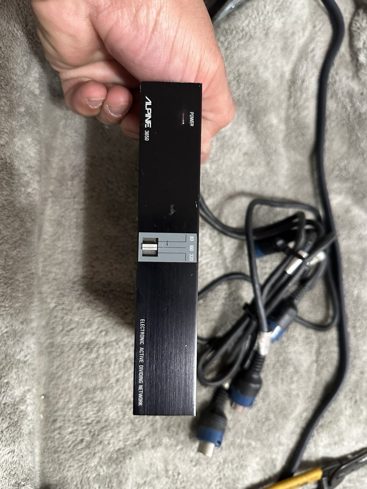 ALPINE Electronic Active Dividing Network Model 3650 Old School