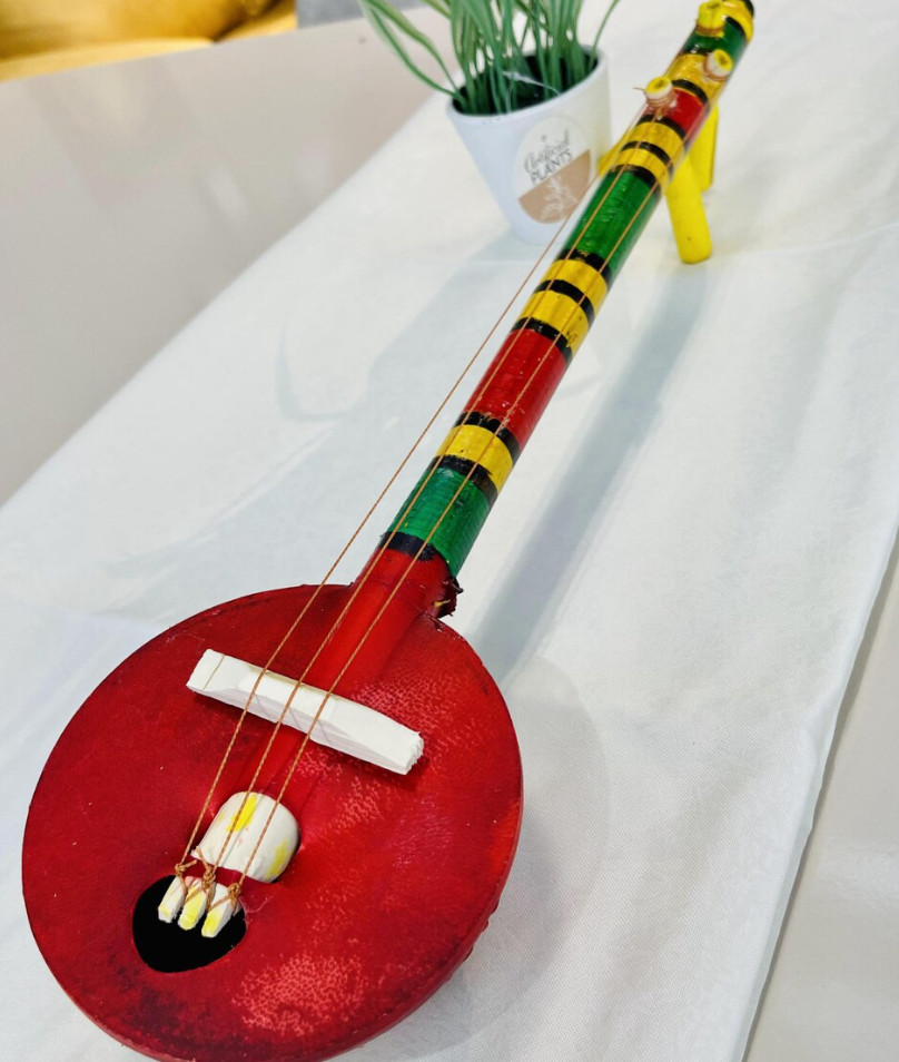 Ganbri Or Wtar Handmade