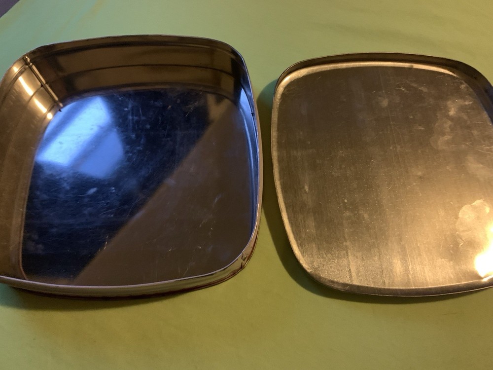 Vintage Chinese Candy Tin.