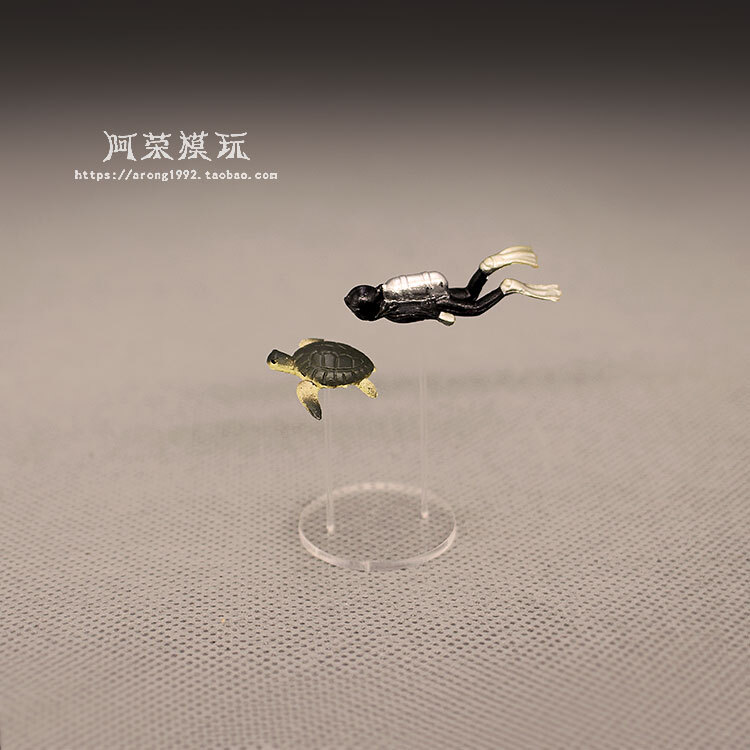 Microlandscape Miniature Model Diver with Turtle Mini Model Ornaments