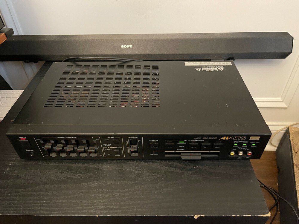 Sansui AV-C10 Audio Video Center Display Model unit