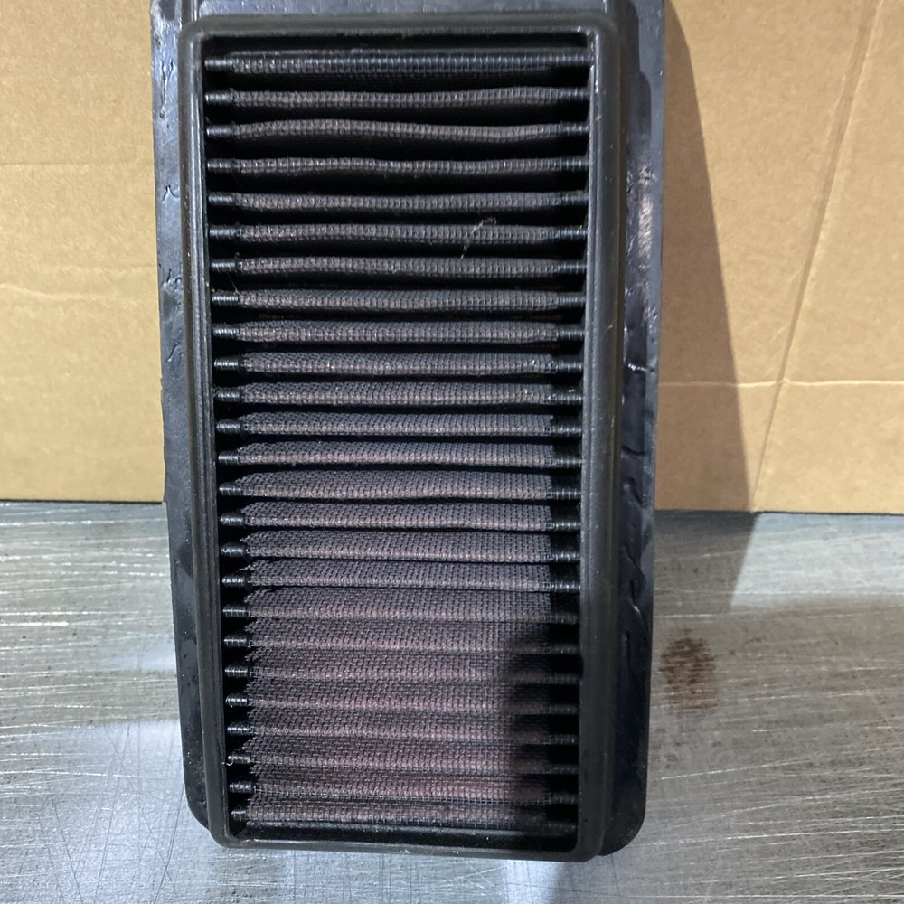 K&N Air Filter Element 33-2041-1 (Performance Replacement Panel Air Filter)