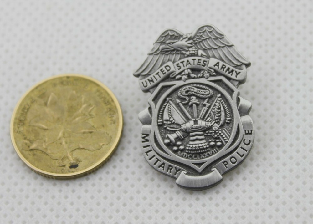 US MP lapel pin