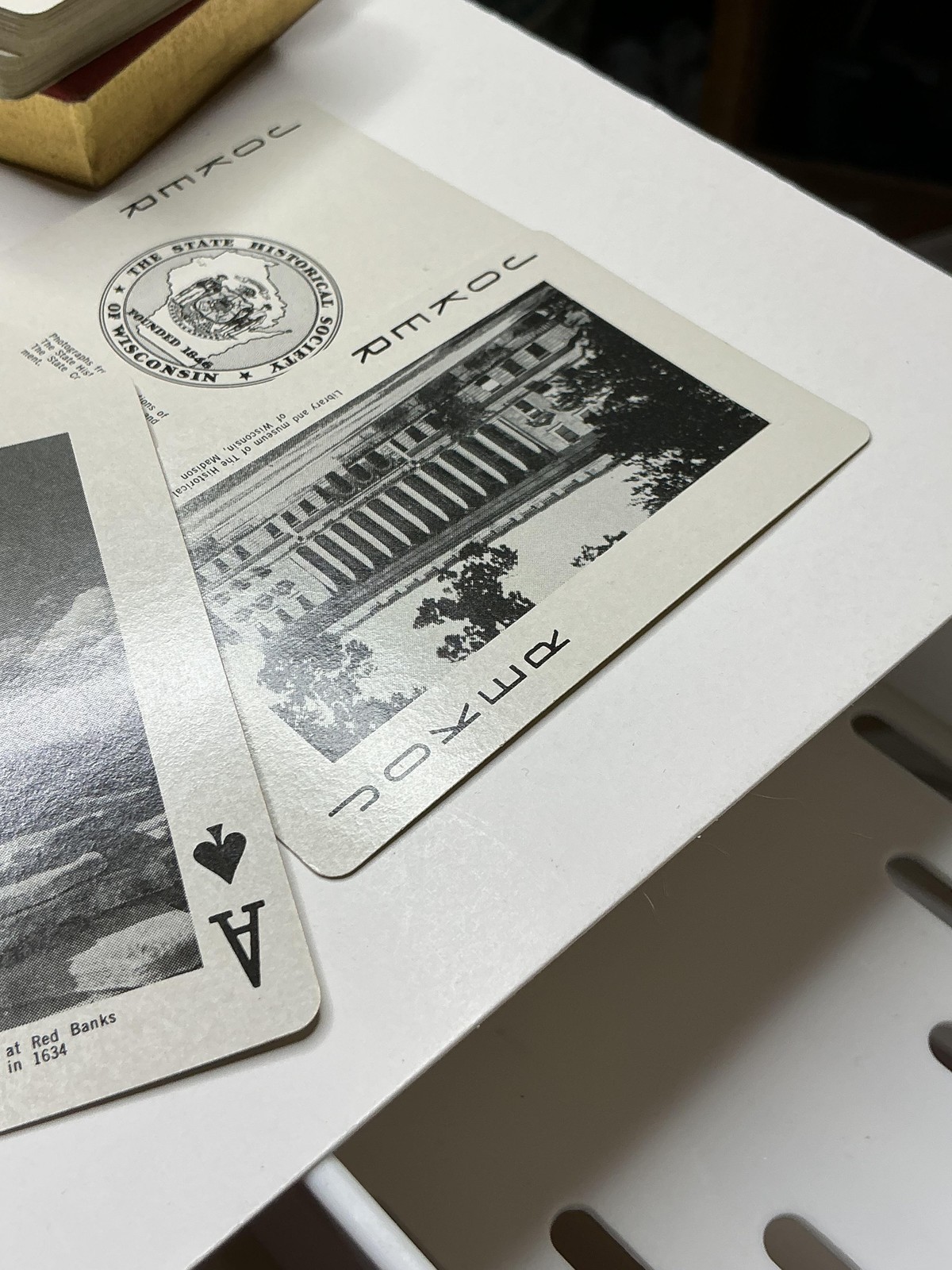 Vintage Beautiful Wisconsin Scenic Souvenir Playing Cards Deck Gold Box