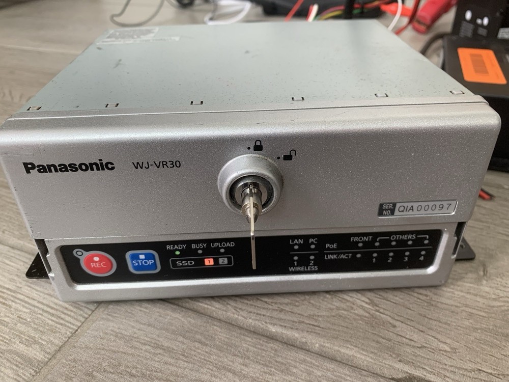 Panasonic Arbitrator Video Processing Unit recording + Key WJ-VR30