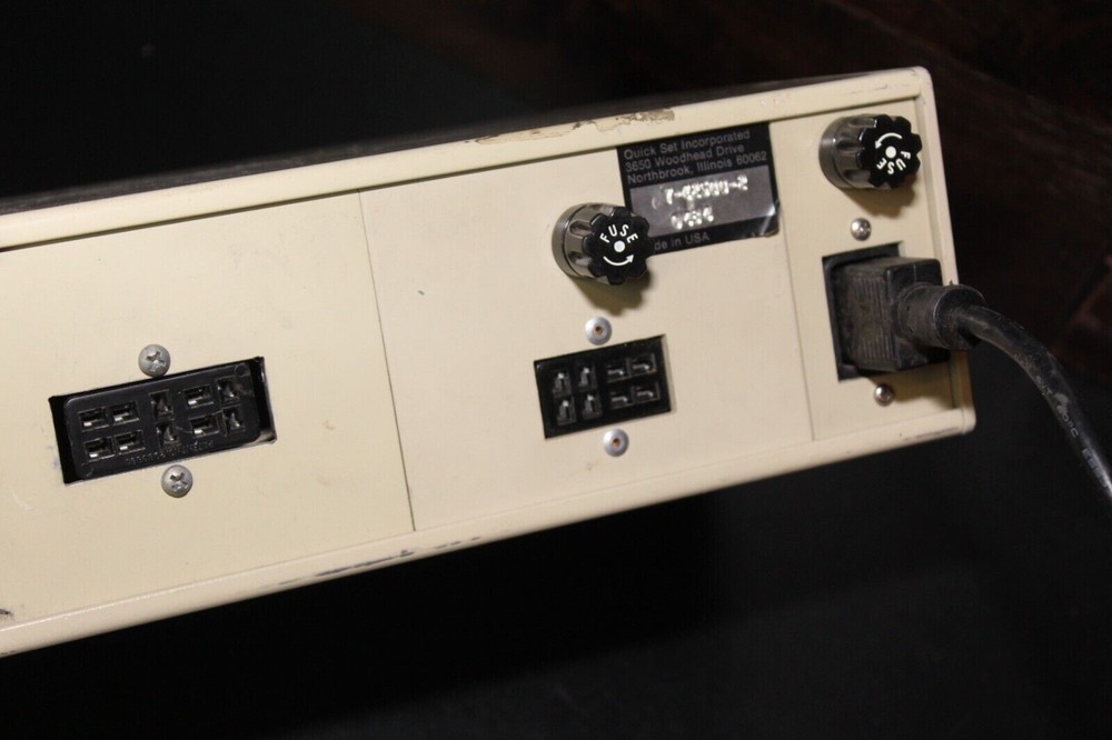 Vintage Quickset Moog Security Camera Controller Box 7-42500-2 Zoom Focus Iris