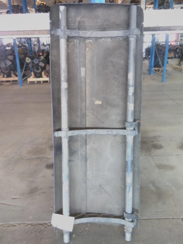 For 2004 PETERBILT 387 SIDE FAIRING Right , OH