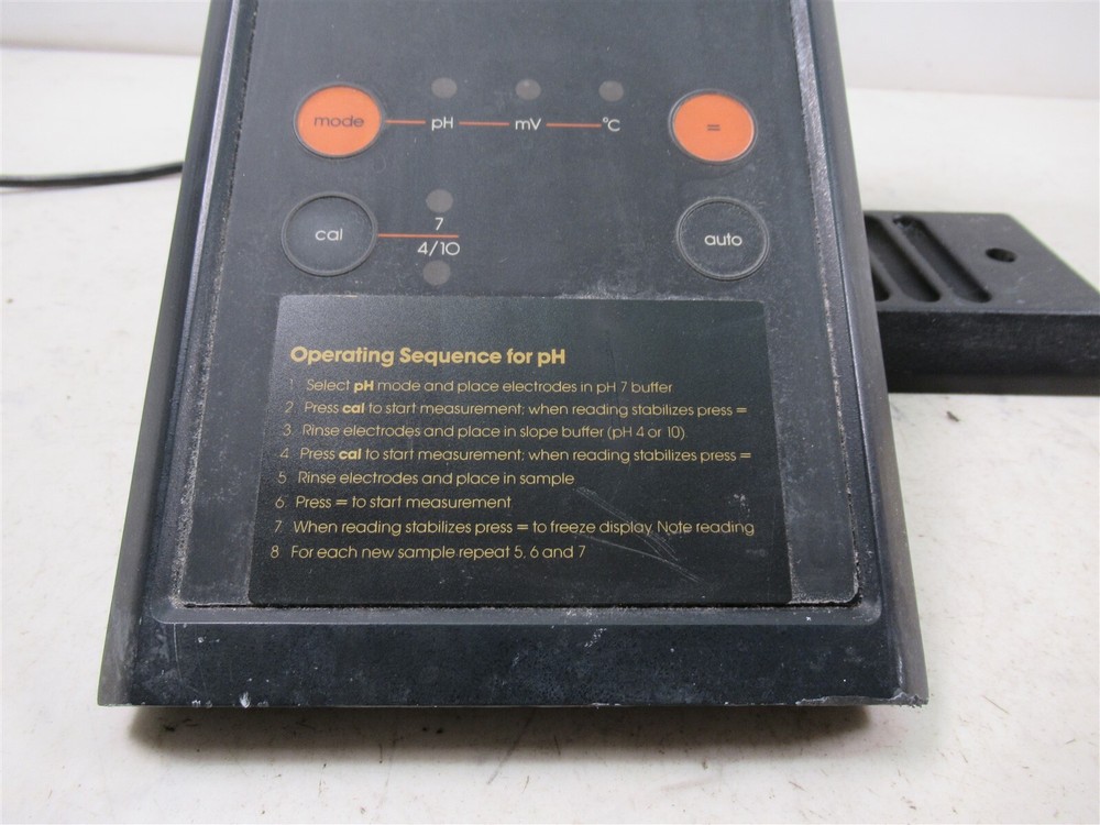 Corning pH Meter 140 Digital Laboratory Device