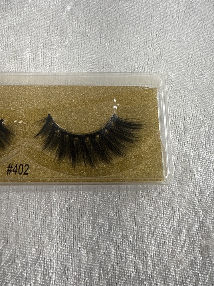 false eyelashes #402