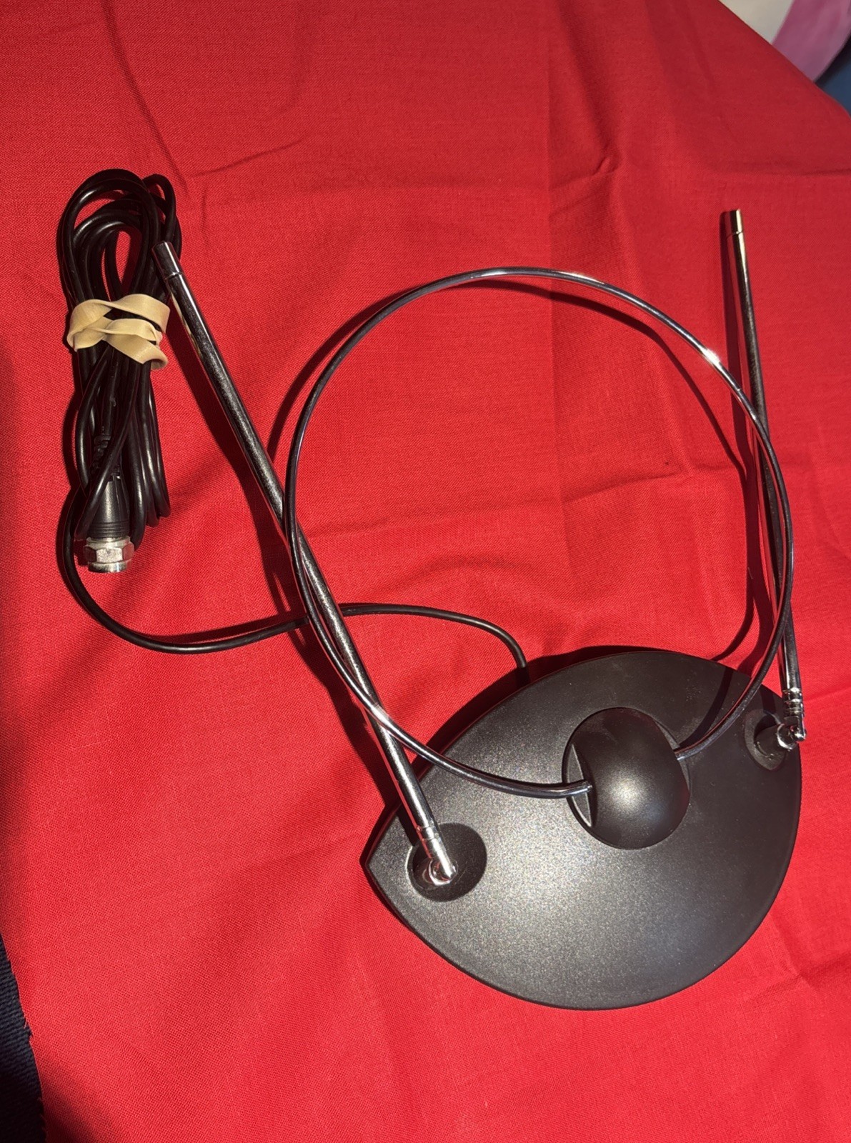 TV Antenna Television Rabbit Ears Coaxial Cable Black Extend To 35in  Free Ship