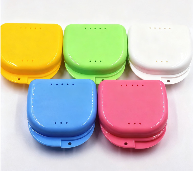 Dental Orthodontic Retainer Denture Storage Case Box Mouthguard Container