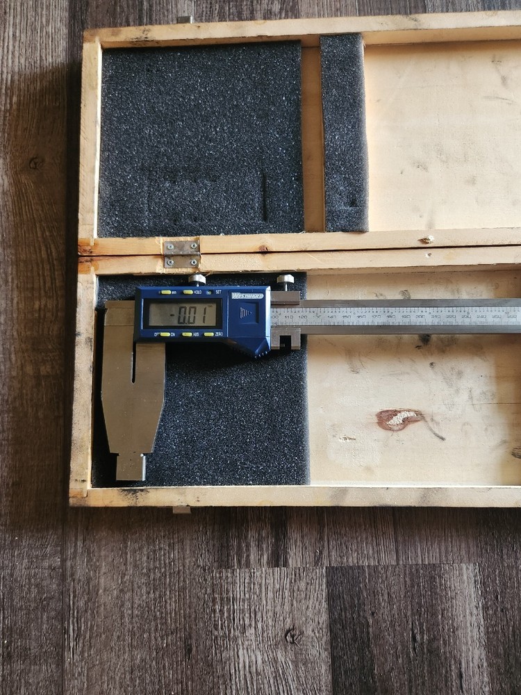 Westward 24 Inch Digital Caliper