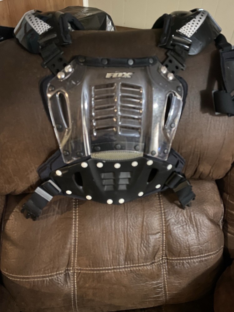 FOX RACING YOUTH MEDIUM CHEST PROTECTOR ROOST DEFLECTOR