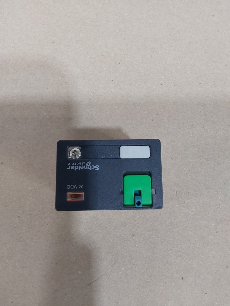 SCHNEIDER ELECTRIC 784XDXM4L-24D