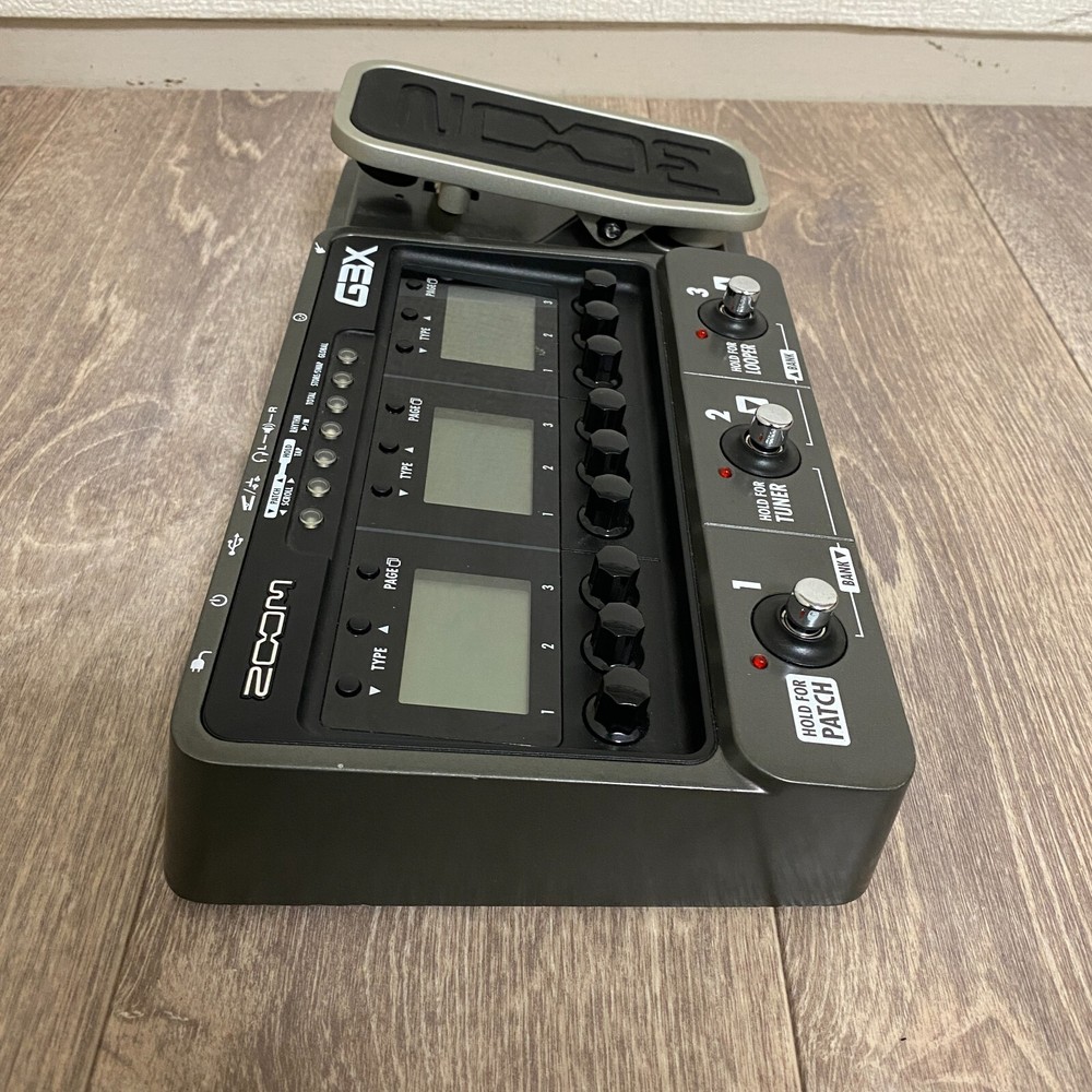 Zoom G3X Multi-Effects Guitar Amplifier Simulator Sounds Pedal With AC Adapter