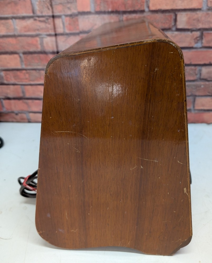 1950's Pye P.45 Table Valve Radio For Restoration (untested)
