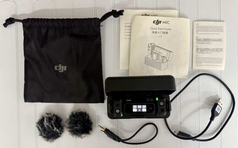 DJI Mic (2 TX + 1 RX + Charging Case) Camera & Smartphone Wireless Kit