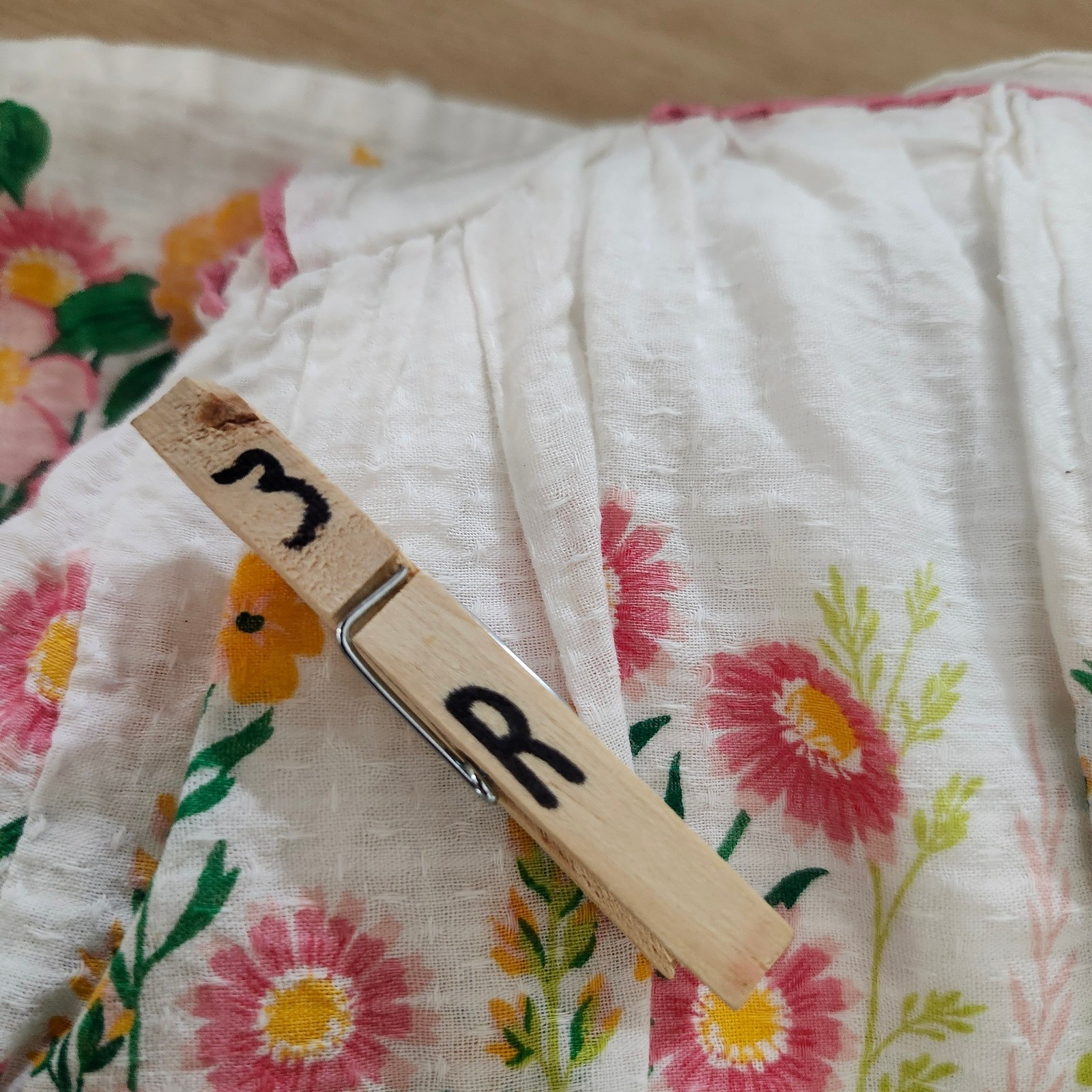 Haute Hippie Baby 24M White Floral Spring Cotton Ruffle Dress Pink Yellow