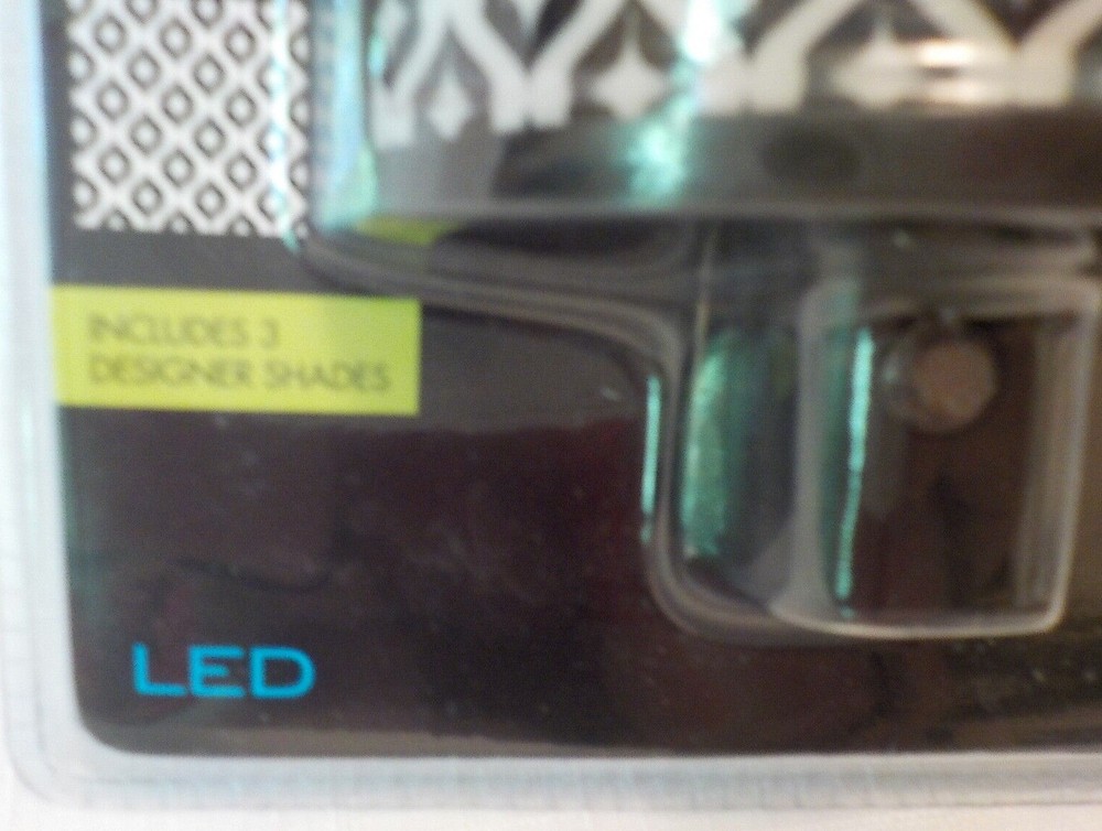 LED Automatic Night Light 3 Designer Shade Covers Wall Plug-In NEW & SEALED