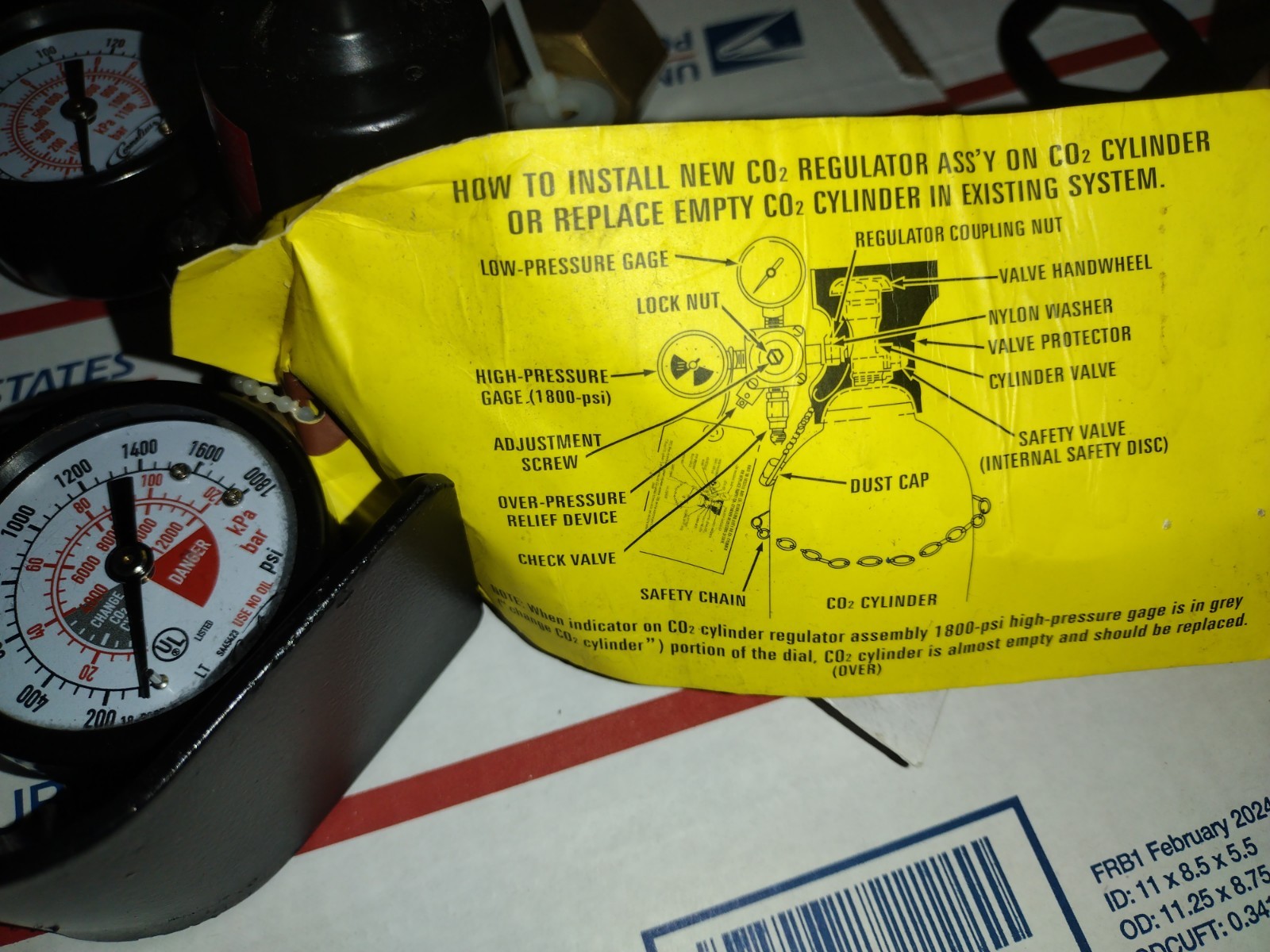 Cornelius Co2/Nitrogen Primary Gas Regulator With Metal Gauge Guard Soda/Beer