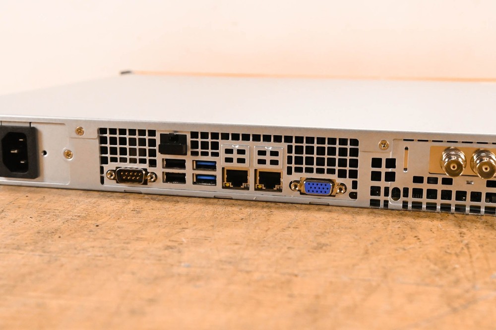 LiveU LU2000 Dual HD Output Decoder Server CG01T4X