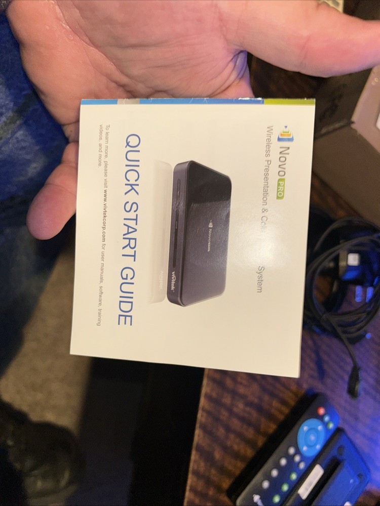 Vivitek Novo Pro Wireless Presentation Collaboration Solution