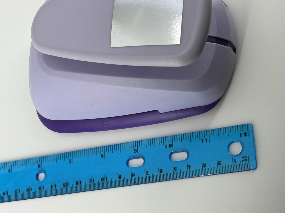 Marvy Uchida Square 1 6/8" Paper Punch