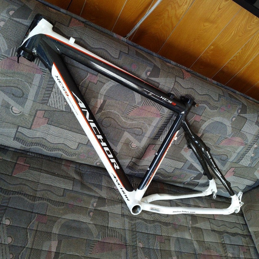 Bridgestone Anchor Frame