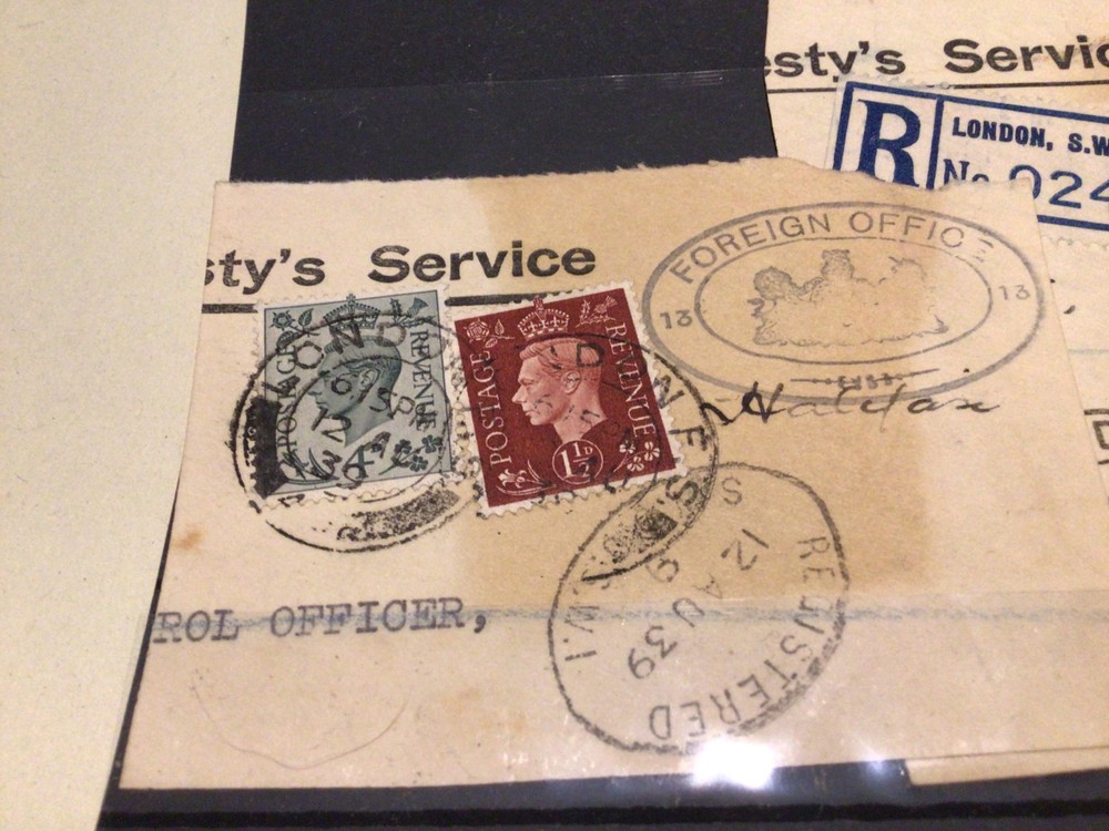 Great Britain 1939 Foreign office on piece stamps Ref A64