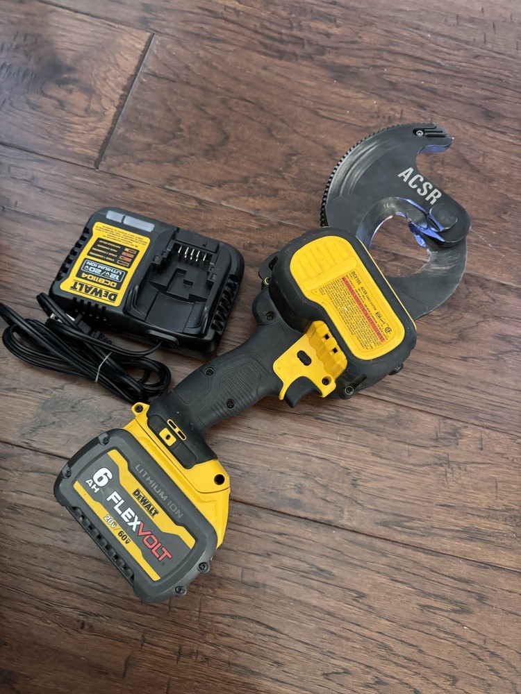 DEWALT DCE150D1 20V Max Heavy Duty Cordless Cable Cutter Kit