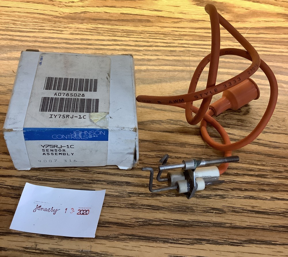 New Johnson Control Y75RJ-1C Baso Flame Sensor Assembly #2 (Missing Parts)