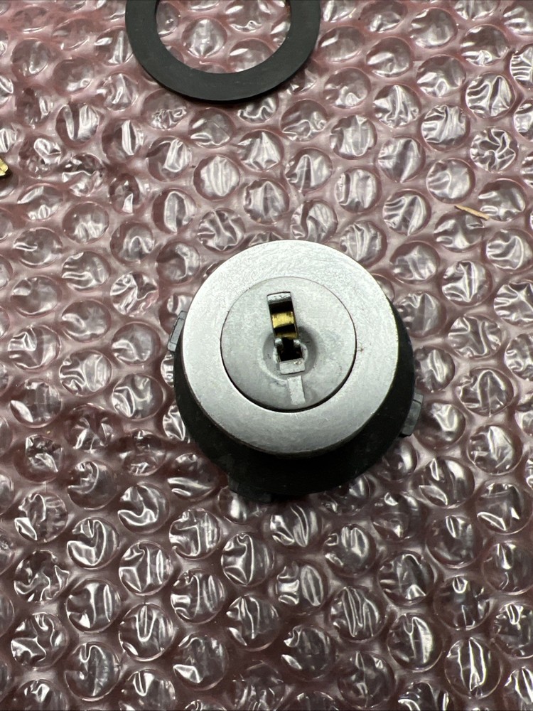 Micro Switch PTKBC2221 Selector Key OPR 2 POS MAINT