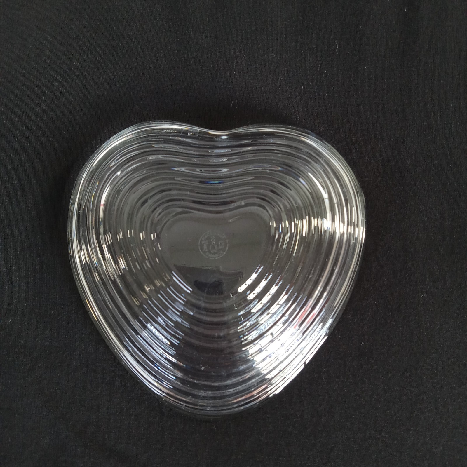 Baccarat Crystal Heart Dish Bowl Clear Ribbed France Signed Clear 4.75"