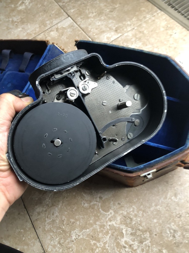 Bell And Howell 70 E Camera Body