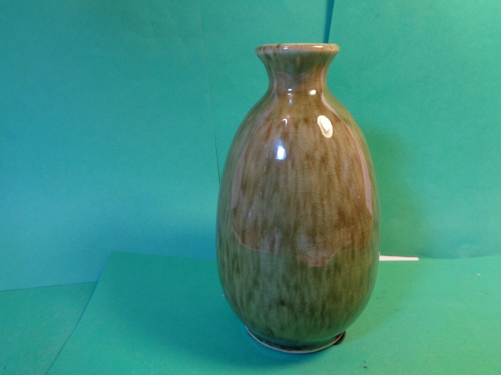 Pottery 5 1/2" Bud Vase, Green Glaze Pattern, Signed (Used/EUC)
