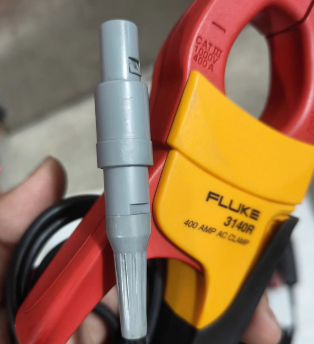 1pcs FIUKE 3140R current clamp